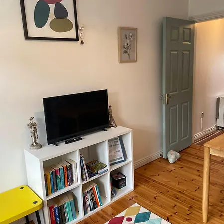 Lejlighed Cozy Flat In Leafy Greenfields *